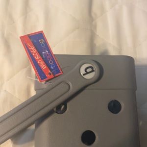 1 authentic gray wine bog bags. new never used has the tag.